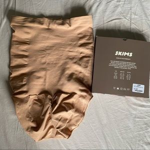 SKIMS Sculpting High Waist Brief